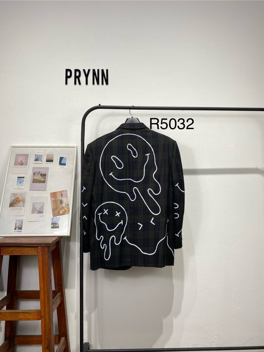 Reworked Blazer Hand Painted : Smiley