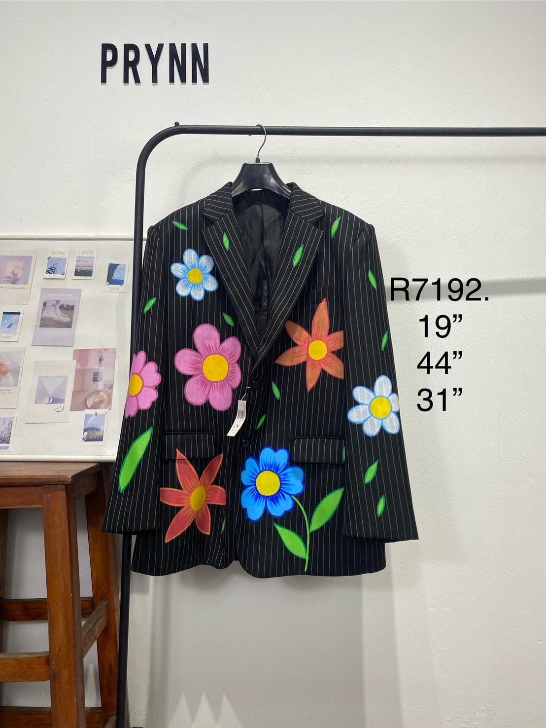 Reworked Blazer Hand Painted : Plenty Flowery